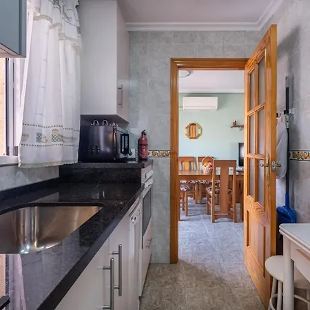 Atico Familiar 3/4px Con Terraza Y Parking En Torrevieja